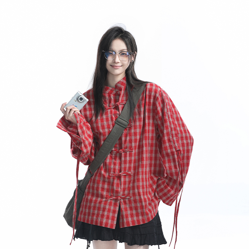 Retro Chinese-Style Red Plaid Short Sleeve Shirt for Women - Unique Loose Fit, Vintage-Inspired Fashion Retro Chinese-Style Red Plaid Short Sleeve Shirt for Women - Unique Loose Fit, Vintage-Inspired Fashion