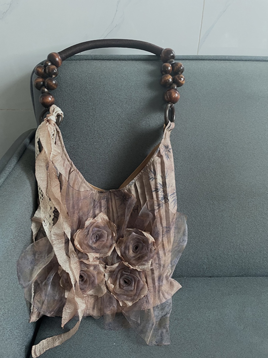 Retro Chinese Style Rose Floral Pleated Tote Bag - Large Capacity Shoulder Bag for Commuting Retro Chinese Style Rose Floral Pleated Tote Bag - Large Capacity Shoulder Bag for Commuting