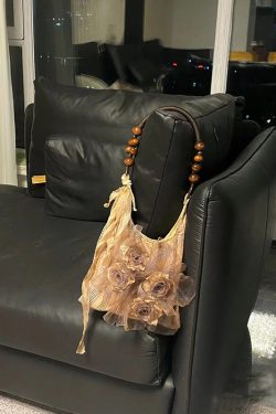 Retro Chinese Style Rose Floral Pleated Tote Bag - Large Capacity Shoulder Bag for Commuting