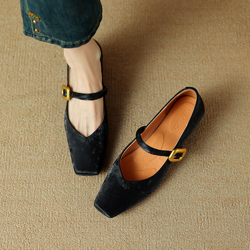 Retro Chinese Style Square Toe One-Strap Mary Jane Shoes for Women - Versatile Chunky Heel Flats Retro Chinese Style Square Toe One-Strap Mary Jane Shoes for Women - Versatile Chunky Heel Flats