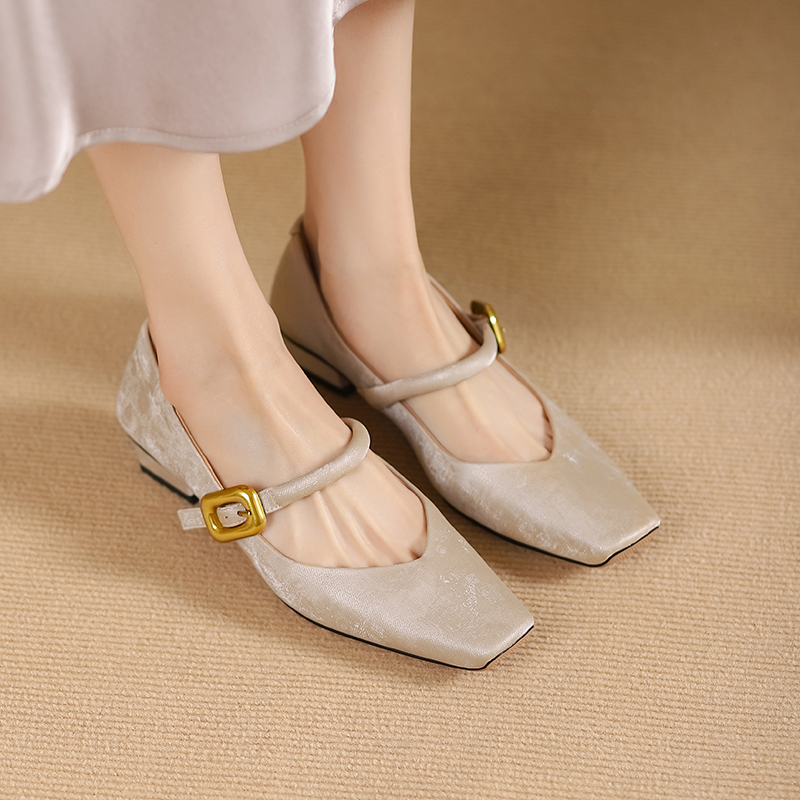 Retro Chinese Style Square Toe One-Strap Mary Jane Shoes for Women - Versatile Chunky Heel Flats Retro Chinese Style Square Toe One-Strap Mary Jane Shoes for Women - Versatile Chunky Heel Flats