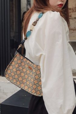 Retro Chinese Style Underarm Bag for Women - Vintage Cute Small Crossbody Bag for Spring/Summer 2024