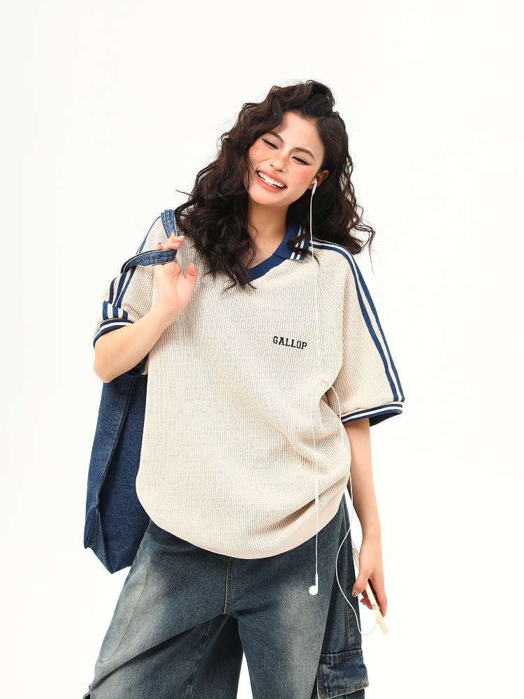 Retro Color-Blocking V-Neck Waffle Short Sleeve T-Shirt for Women, Versatile Couple's Top, Y2K Style Retro Color-Blocking V-Neck Waffle Short Sleeve T-Shirt for Women, Versatile Couple's Top, Y2K Style