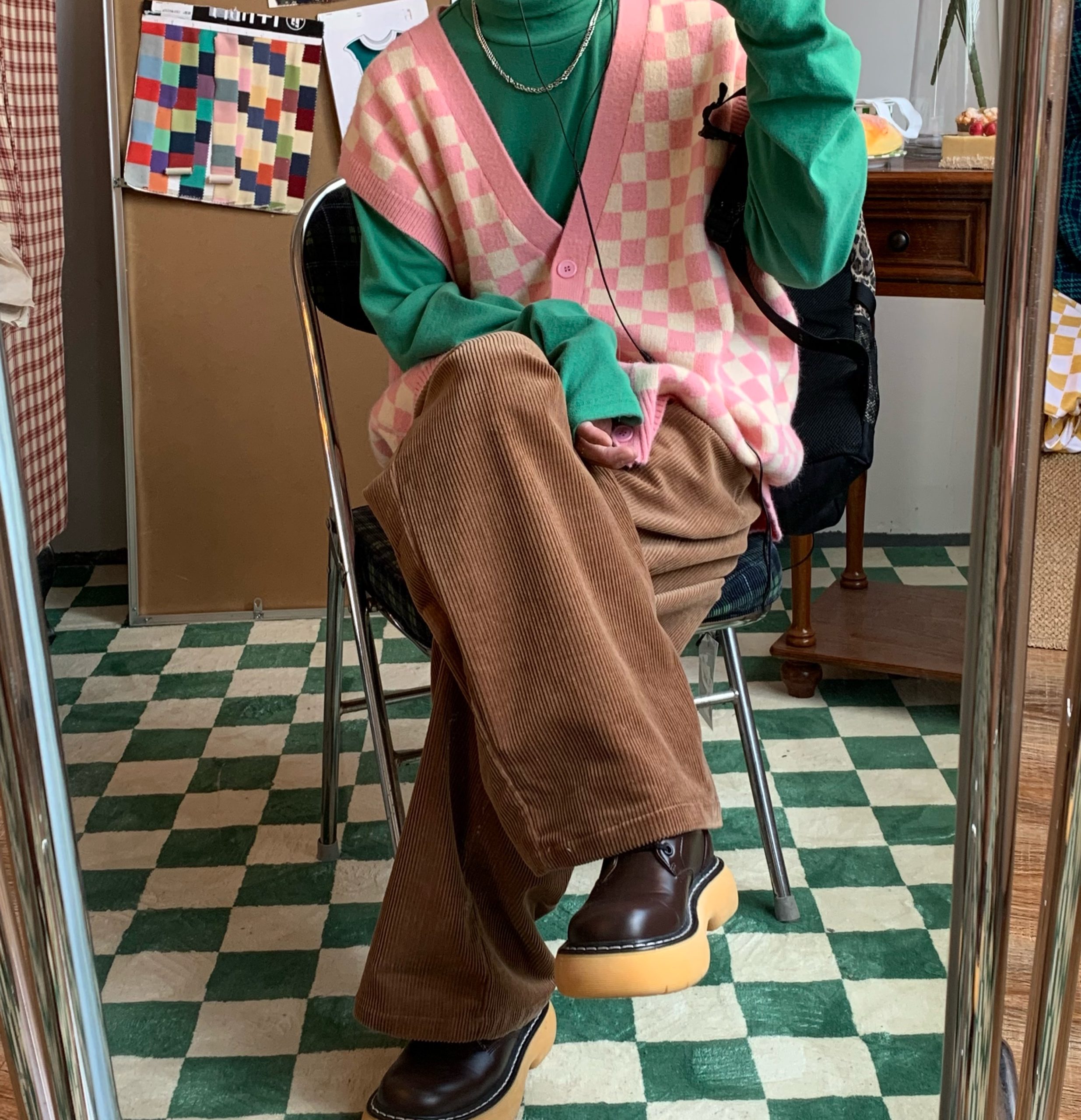 Retro Corduroy Casual Pants for Couples - Japanese Streetwear Loose Wide-Leg Design - Hong Kong Style Fashion Retro Corduroy Casual Pants for Couples - Japanese Streetwear Loose Wide-Leg Design - Hong Kong Style Fashion