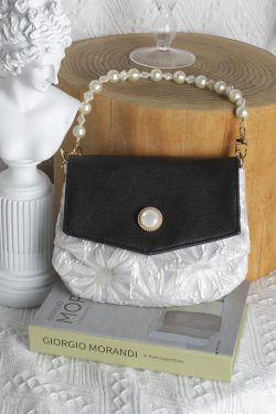 Retro Crossbody Underarm Bag for Women - Vintage Chinese-Style Hanfu Design, 2023 Trendy Niche Fashion Accessory