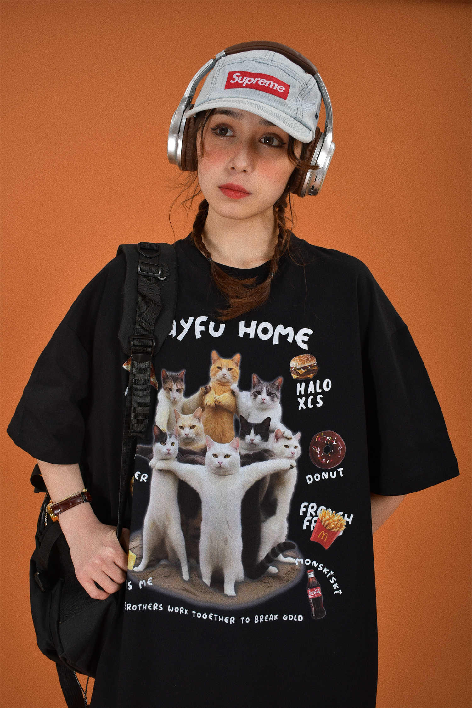 Retro Cute Cat Loose Short Sleeve T-Shirt for Women - 2024 Summer Cartoon Top in Y2K Style Retro Cute Cat Loose Short Sleeve T-Shirt for Women - 2024 Summer Cartoon Top in Y2K Style