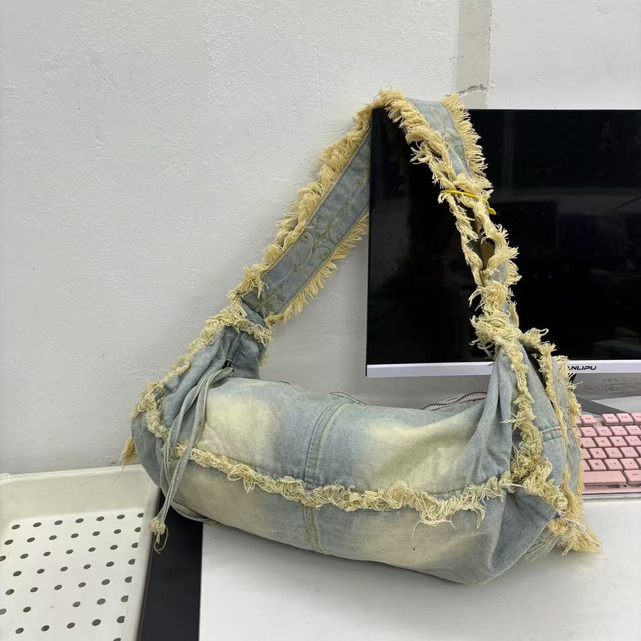 Retro Denim Shoulder Bag - Lazy Style Round Tube, Washed Frayed Tassel, Large Capacity Crossbody Canvas Bag for Commuting Retro Denim Shoulder Bag - Lazy Style Round Tube, Washed Frayed Tassel, Large Capacity Crossbody Canvas Bag for Commuting