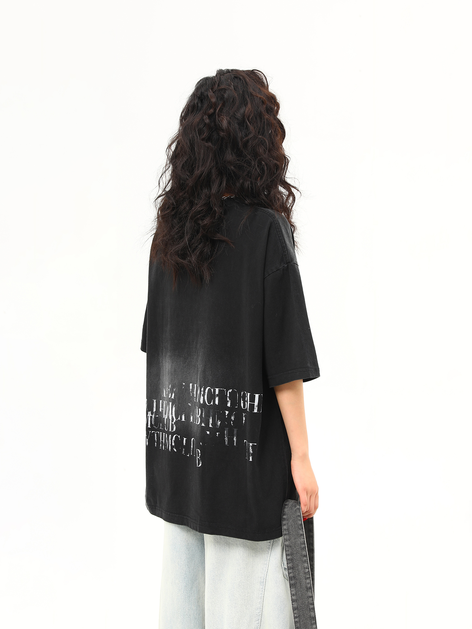 Retro Distressed Letter Short-Sleeve T-Shirt for Women – Summer Loose Fit Versatile Casual Top, Vintage American Style Retro Distressed Letter Short-Sleeve T-Shirt for Women – Summer Loose Fit Versatile Casual Top, Vintage American Style