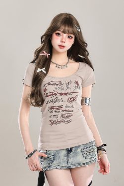 Retro Graffiti Letter Printed Slim-Fit Women's Crop Top T-Shirt - Summer 90s Style Short Sleeve Flattering Fashion