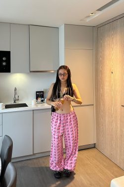 Retro Heart Print Soft Pink Hoodie and Sweatpants Set - Cozy 90s Inspired Fleece Loungewear