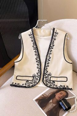 Retro Heavy Embroidery Lace Sleeveless Tank Top - Ethnic Style Layered Vest for Travel, Boho Chic Fashion