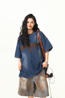 Retro Heavy Embroidery Washed Denim Short Sleeve T-shirt for Men and Women - Loose Fit Summer Style