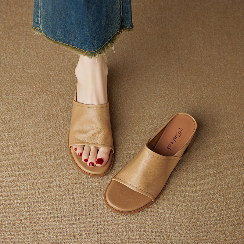 Retro High Heel Slide Sandals for Women - Genuine Leather Round Toe Open-Toe Slippers, Thick Heel, Summer 2025 Fashion Retro High Heel Slide Sandals for Women - Genuine Leather Round Toe Open-Toe Slippers, Thick Heel, Summer 2025 Fashion