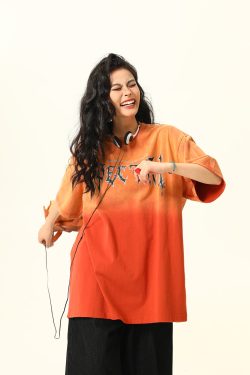 Retro High Street Washed Gradient Letter Short-Sleeve T-Shirt for Men and Women - Trendy Summer Couple Tee