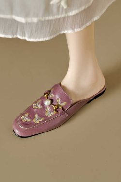 Retro Italian Closed Toe Sandals in Checkered Genuine Leather - Artistic National Style Slippers for Chic Summer Looks