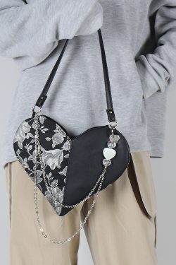 Retro Jacquard Embroidered Heart Beaded Crossbody Bag for Women - Handmade Sweet Cool Underarm Style