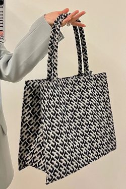 Retro Jacquard Tote Bag for Women - Large Capacity Canvas Shoulder Bag for Commuting - Trendy 2022 Niche Style
