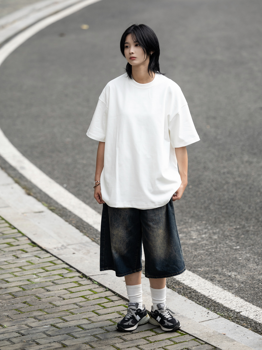 Retro Japanese Style Heavyweight 385g Cotton Short-Sleeve T-Shirt for Men - Versatile Loose Fit Tee Retro Japanese Style Heavyweight 385g Cotton Short-Sleeve T-Shirt for Men - Versatile Loose Fit Tee