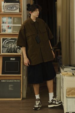 Retro Japanese Style Short Sleeve Shirt Jacket for Men - Loose Casual Summer Workwear for City Boys