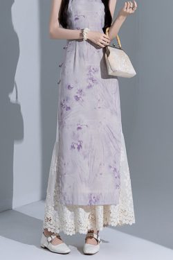 Retro Layered Qipao Wide-Leg Pants Skirt with Water-Soluble Lace Embroidery - Skin-Friendly Nine-Point Trousers for Women