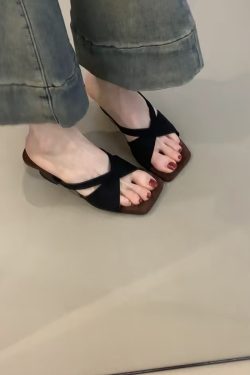 Retro Leopard Print Sheepskin High-Heeled One-Strap Sandals for Women - Summer Open-Toe Square Toe Wedge Footwear