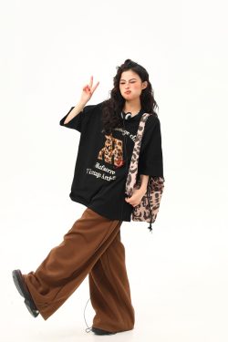 Retro Letter Patch Embroidered Short-Sleeve T-Shirt for Women - Trendy Casual Summer Top, Loose Fit, American Vintage Style