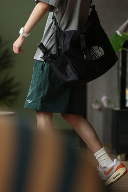 Retro Loose Fit Quick-Dry Shorts for Men and Women - Breathable Casual 5-Point Pants for Summer Outdoor Sports