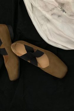 Retro Low-Heeled Ballet Shoes for Women, Cross Strap, Pig Nose, Square Toe, Shallow Mouth, Vintage Flat Shoes