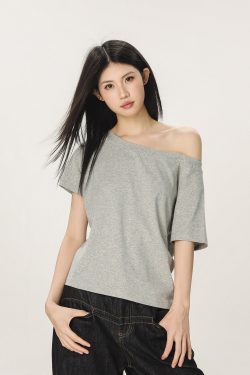 Retro Off-Shoulder T-Shirt for Women - Summer Short Sleeve Slim Fit - Unique Beautiful Hot Girl Style