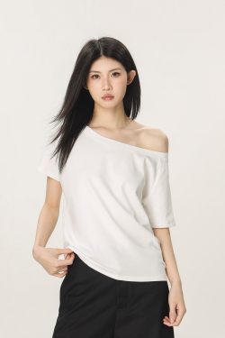 Retro Off-Shoulder T-Shirt for Women - Summer Short Sleeve Slim Fit - Unique Beautiful Hot Girl Style