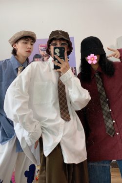 Retro Oversized Long Sleeve Shirt for Couples - Handmade Casual Korean Style Top for Spring and Autumn