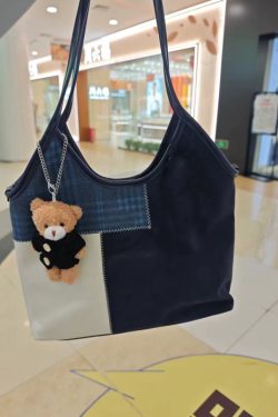 Retro Patchwork Color-Blocking Shoulder Bag - High-End Matte Texture Crossbody Bag for Autumn/Winter 2025, Large Capacity