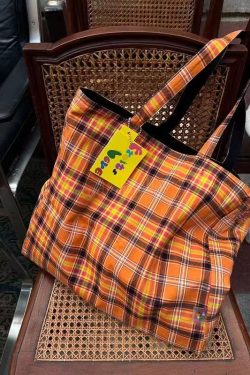 Retro Plaid Orange Tote Bag - Versatile High-Capacity Canvas Commuting Underarm Bag for Everyday Style