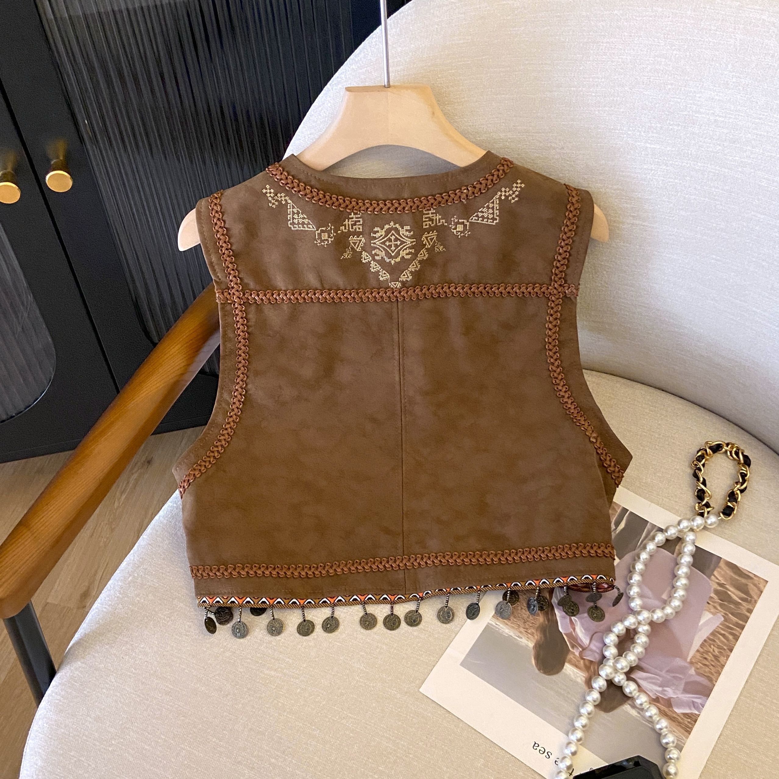 Retro PU Leather Embroidered Tassel Vest Jacket for Women - Loose Short Layered Style for Travel, Inspired by Hong Kong and Xinjiang Retro PU Leather Embroidered Tassel Vest Jacket for Women - Loose Short Layered Style for Travel, Inspired by Hong Kong and Xinjiang