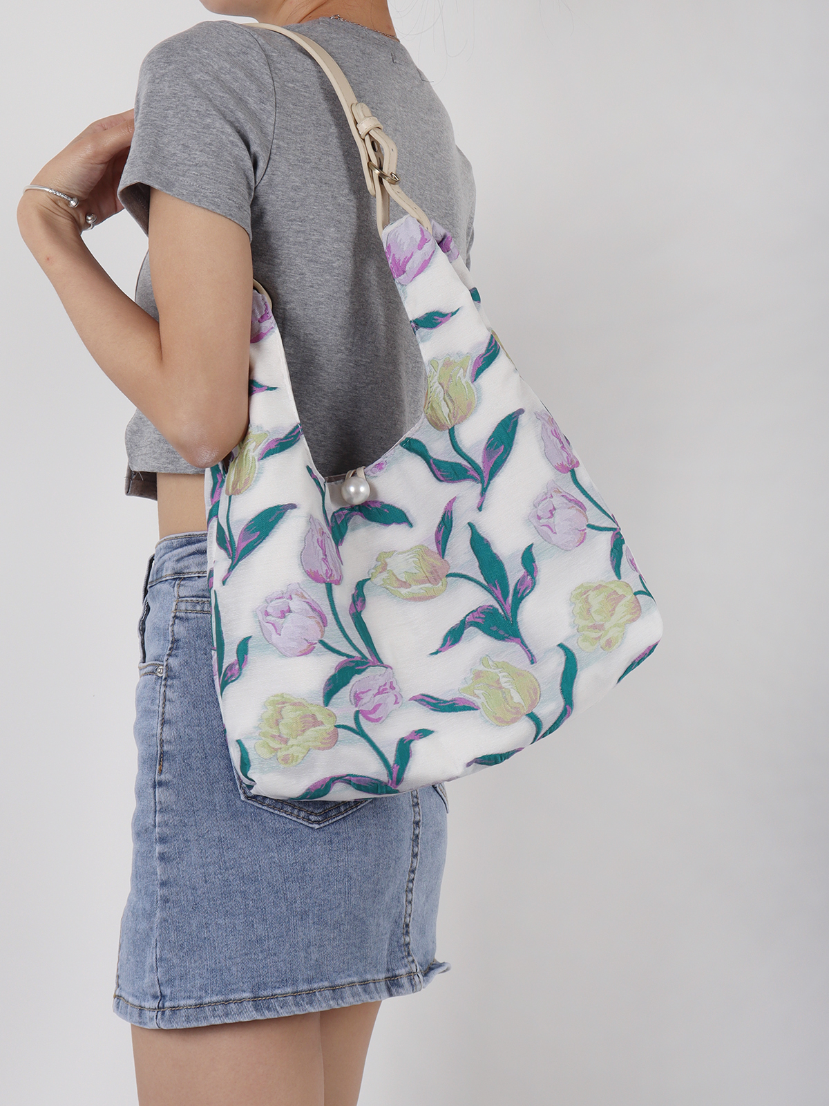 Retro Purple Floral Tulip Tote Bag for Women - Large Capacity Summer Commuter Bag, Fashionable Versatile Y2K Style Retro Purple Floral Tulip Tote Bag for Women - Large Capacity Summer Commuter Bag, Fashionable Versatile Y2K Style