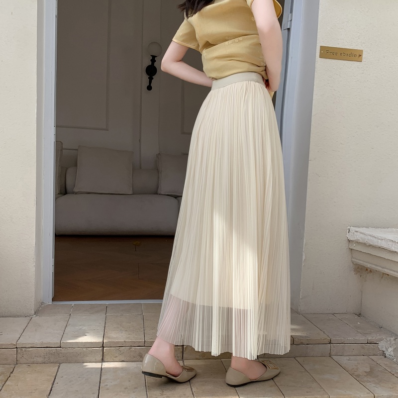 Retro Qipao Inner Slip Dress with Mesh Pleated Half Skirt, Layered Lace Solid Color Flared Design, Perfect for Y2K Fashion Retro Qipao Inner Slip Dress with Mesh Pleated Half Skirt, Layered Lace Solid Color Flared Design, Perfect for Y2K Fashion