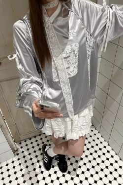 Retro Revival American Lace Bow Long Sleeve T-Shirt - Women's Jersey Sports Style Satin Top for Y2K Fashion