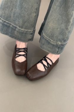 Retro Sheepskin Cross-Strap Flat Shoes with Square Toe & Pig Nose - Women's Ballet Flats, Shallow Mouth Mary Jane Style