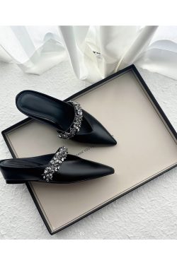 Retro Sheepskin One-Strap Rhinestone Open-Toe Slippers for Women - Summer Flat Pointed Footwear in Zhao Lusi Style