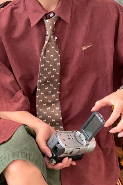 Retro Short Sleeve Shirt for Couples - Handmade Hong Kong Style, Solid Color, Loose Fit, Summer Casual Fashion