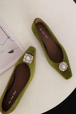 Retro Square Toe Genuine Leather Commuting Shoes for Women - Versatile Slimming Height-Increasing Design - Deer and Nara OL Style