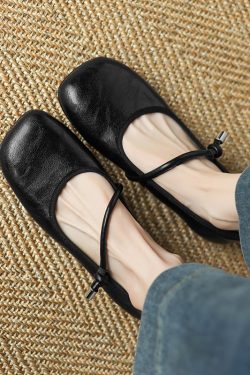 Retro Sweet Slim Strap Mary Jane Genuine Leather Flat Shoes for Women - College Style Grandma-Inspired Footwear