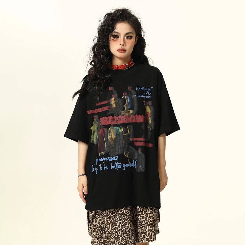 Retro Tie-Dye Letter Design Short-Sleeve T-Shirt for Men and Women - Summer Trendy American Streetwear Retro Tie-Dye Letter Design Short-Sleeve T-Shirt for Men and Women - Summer Trendy American Streetwear