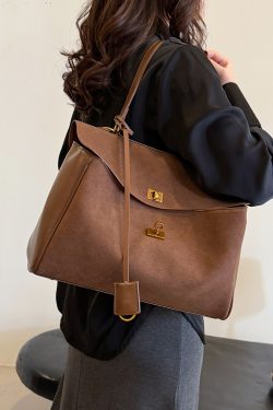 Retro Tote Bag for Women, Large Capacity Commuter Shoulder Bag, Sweet and Cool Travel Handbag, Stylish Everyday Tote