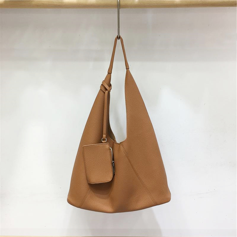 Retro Triangle Tote Bag for Women - Large Capacity Soft Leather Shoulder Bag in Minimalist Style, Perfect for Casual Outfits Retro Triangle Tote Bag for Women - Large Capacity Soft Leather Shoulder Bag in Minimalist Style, Perfect for Casual Outfits