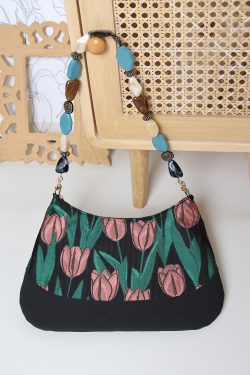 Retro Tulip Flower Underarm Bag for Women, Textured Jacquard Crossbody, Versatile Vacation Style, Niche Design