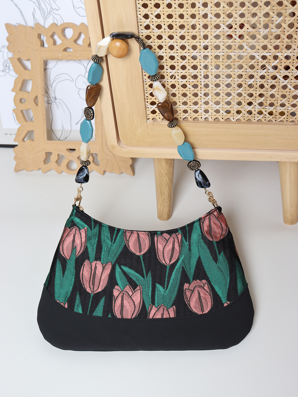 Retro Tulip Flower Underarm Bag for Women, Textured Jacquard Crossbody, Versatile Vacation Style, Niche Design Retro Tulip Flower Underarm Bag for Women, Textured Jacquard Crossbody, Versatile Vacation Style, Niche Design