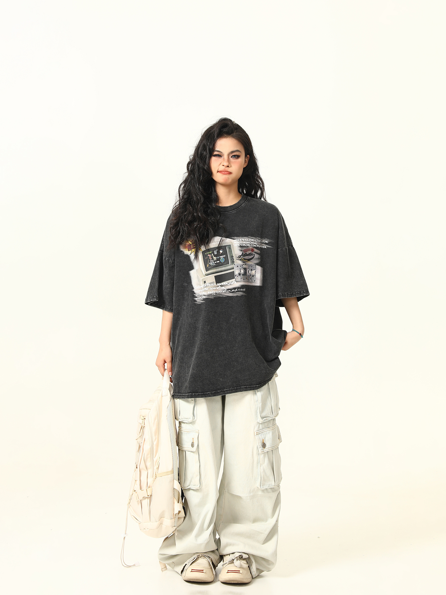 Retro TV Print Unisex Short-Sleeve T-Shirt - Vintage American Style Loose Fit Couple Tee Retro TV Print Unisex Short-Sleeve T-Shirt - Vintage American Style Loose Fit Couple Tee