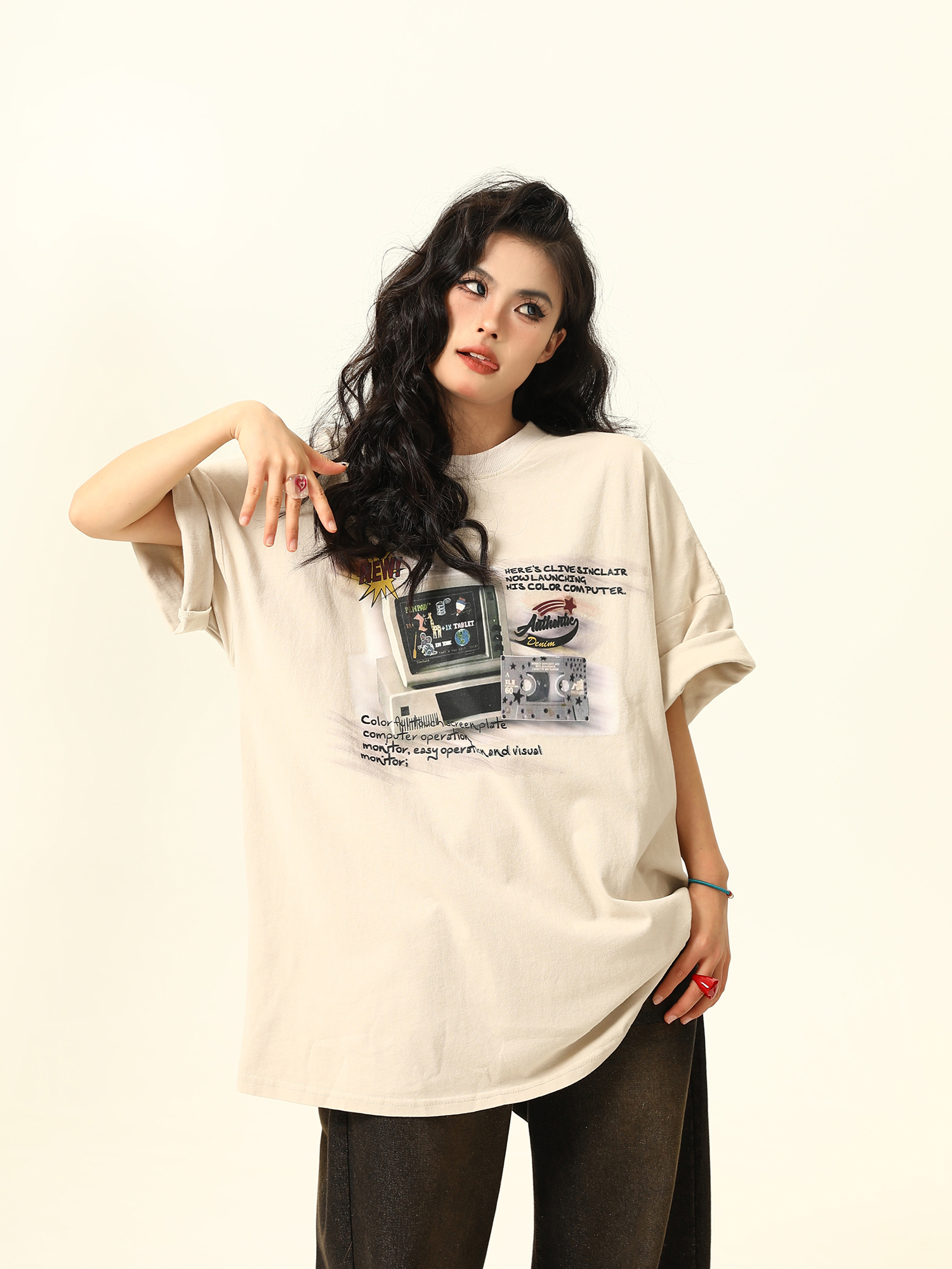 Retro TV Print Unisex Short-Sleeve T-Shirt - Vintage American Style Loose Fit Couple Tee Retro TV Print Unisex Short-Sleeve T-Shirt - Vintage American Style Loose Fit Couple Tee