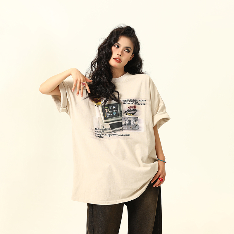 Retro TV Print Unisex Short-Sleeve T-Shirt - Vintage American Style Loose Fit Couple Tee Retro TV Print Unisex Short-Sleeve T-Shirt - Vintage American Style Loose Fit Couple Tee